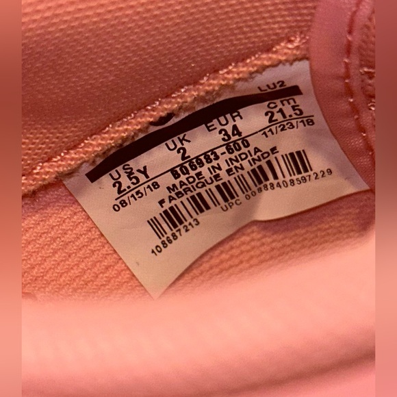 Nike AF 1 Low GS ‘Valentine's Day’ - Picture 11 of 11